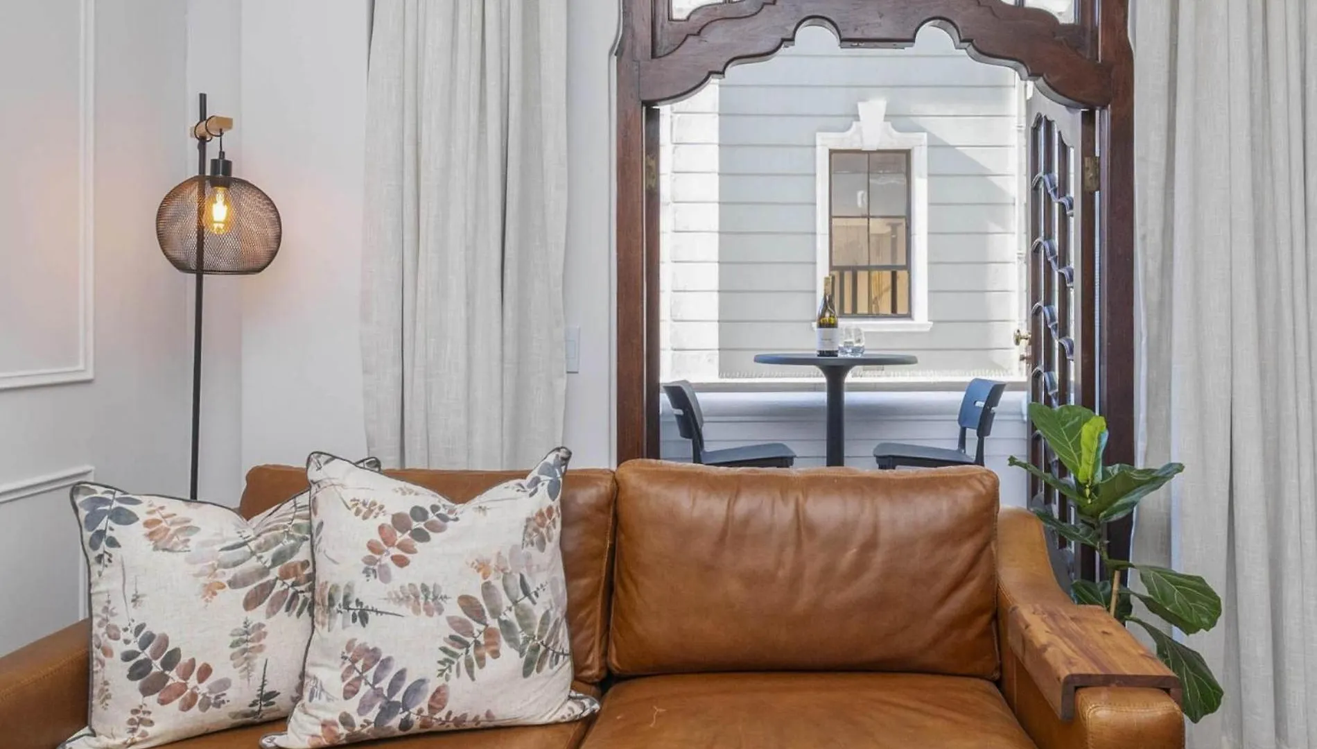 Venice House 1-Bedroom City Apartment Kapstadt